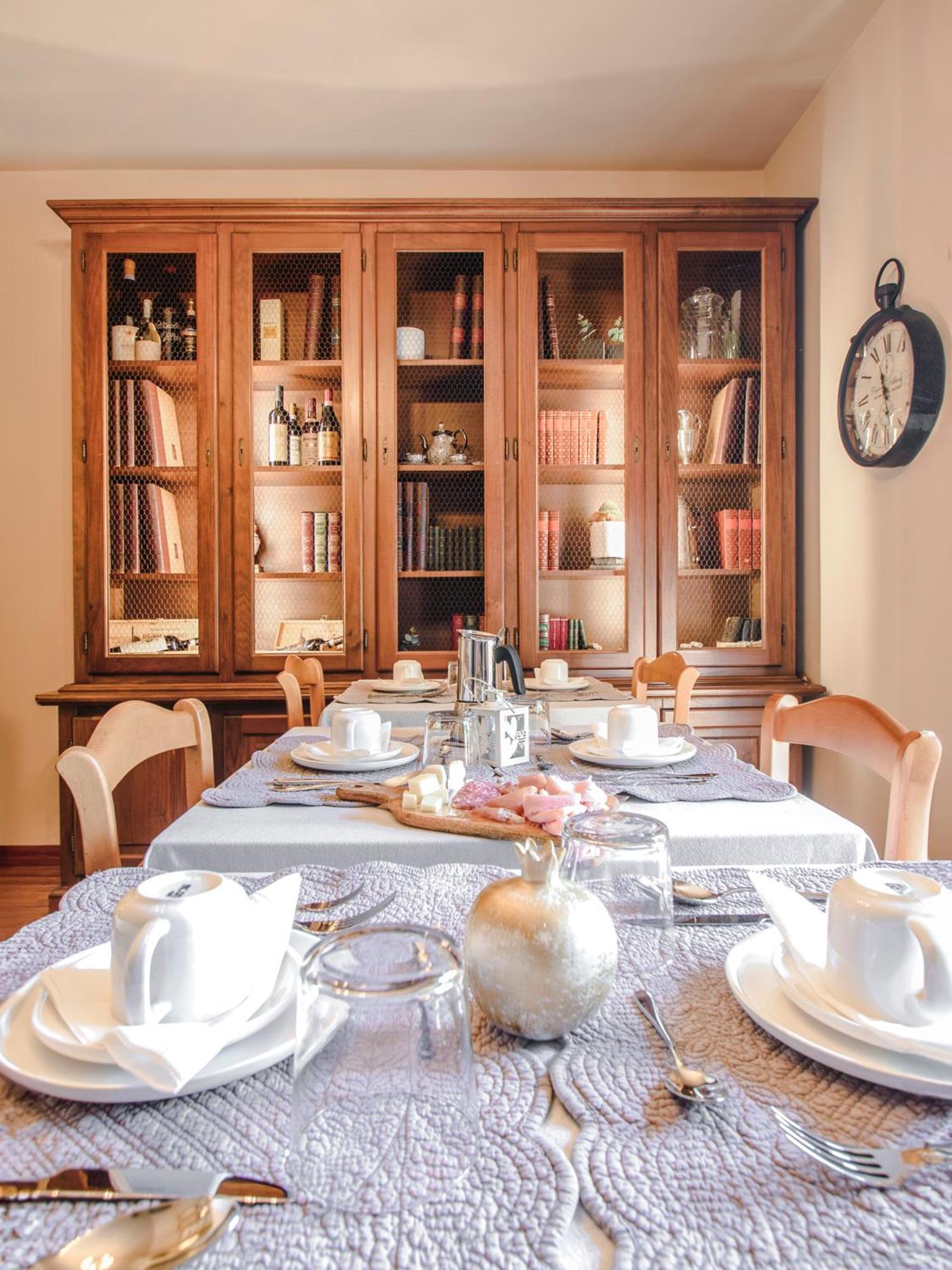 B&B Casa Margot Neive Esterno foto