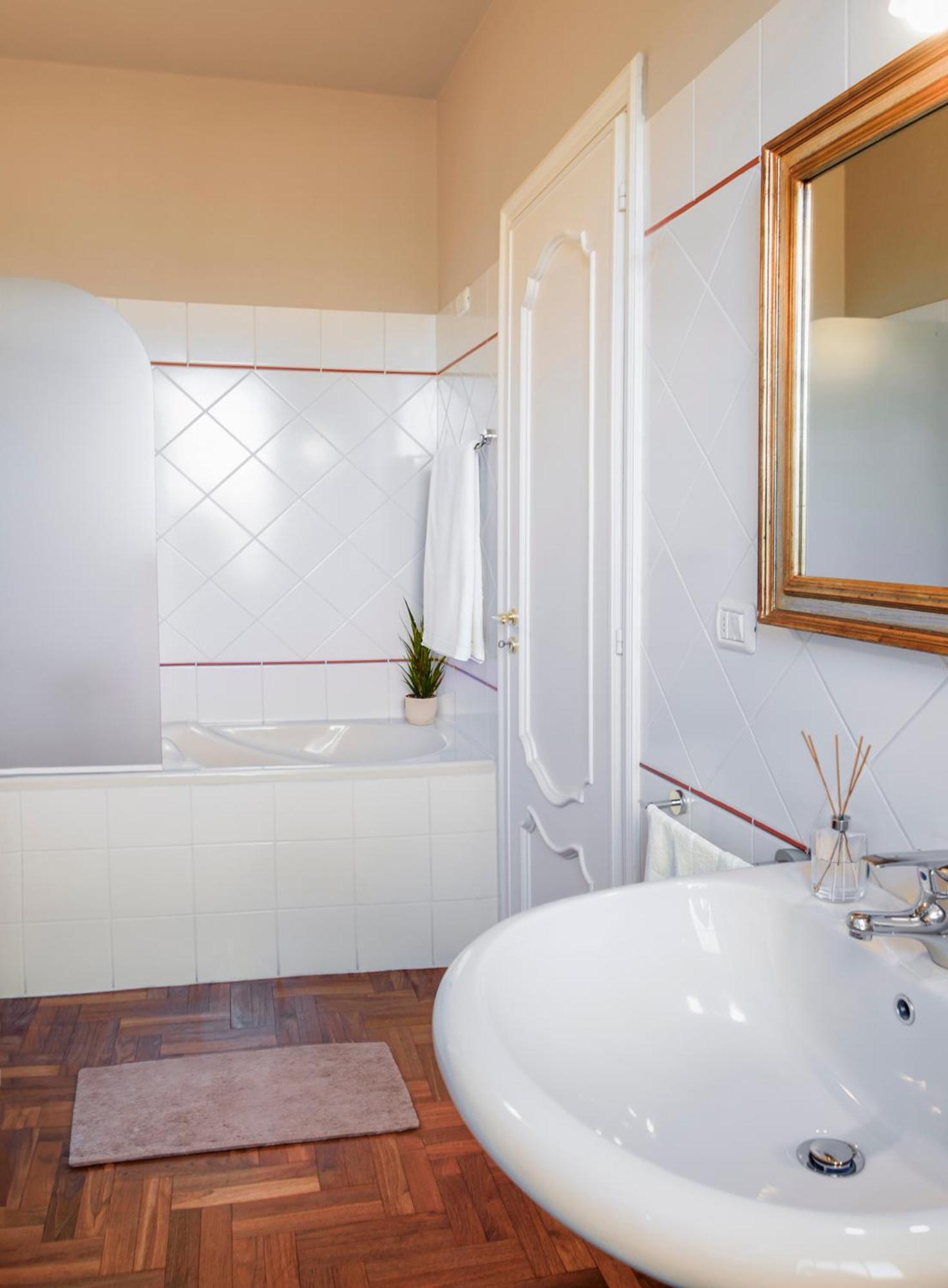 B&B Casa Margot Neive Esterno foto